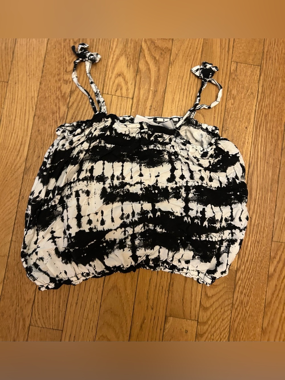 Children’s Place Girls Black White Tie Dye Crop Top Size 16